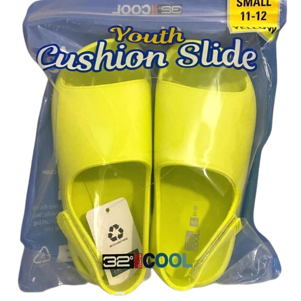 NEW 32 Degrees Cool Youth Cushion Slide Sandals